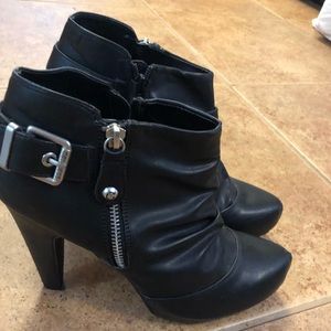 G by Guess ankle bootie